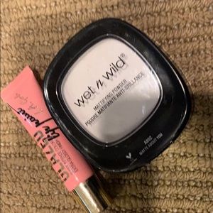 Lip gloss and powder